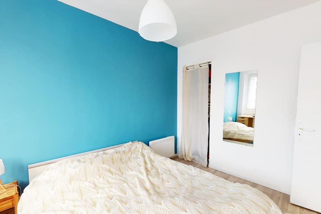 Le Central - Chambre Privative Avec Salon Et Terrasse Privee Hotell Toulouse Exteriör bild